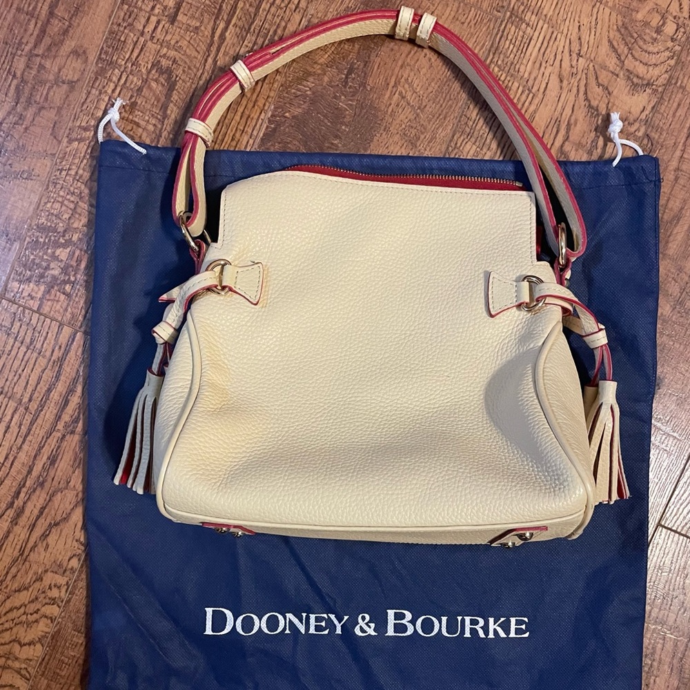 Dooney & Bourke Purse - Picture 2 of 11